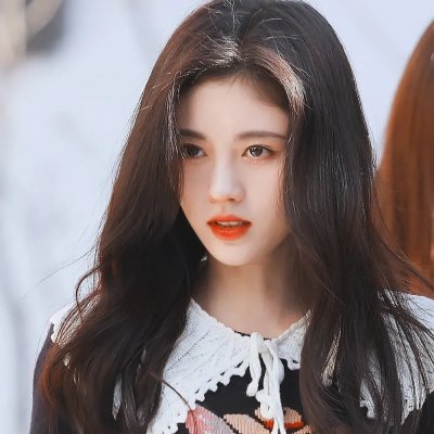 一楼一鬼 在线观看